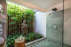 PinkPrivate Sanur - for Cool Adults Only