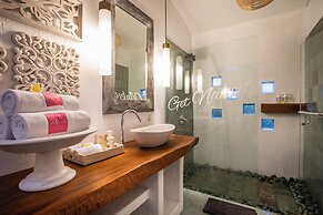PinkPrivate Sanur - for Cool Adults Only