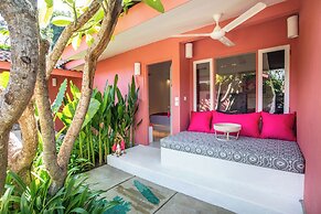 PinkPrivate Sanur - for Cool Adults Only