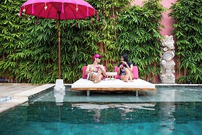 PinkPrivate Sanur - for Cool Adults Only