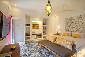 PinkPrivate Sanur - for Cool Adults Only