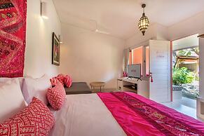 PinkPrivate Sanur - for Cool Adults Only