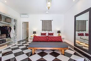 PinkPrivate Sanur - for Cool Adults Only