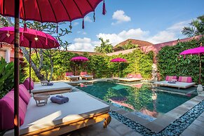 PinkPrivate Sanur - for Cool Adults Only