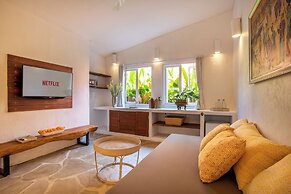 PinkPrivate Sanur - for Cool Adults Only