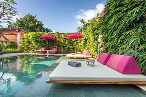 PinkPrivate Sanur - for Cool Adults Only