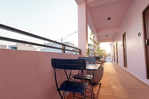Room 15: Skyline Sips & Santurce Charm