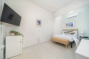 Room 15: Skyline Sips & Santurce Charm