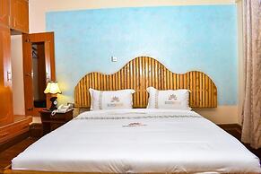 Breeze Hotel Nyahururu