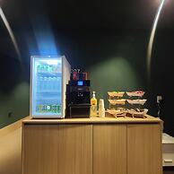 Brown Dot Hotel Gumi