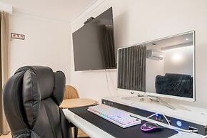 Brown Dot Hotel Gumi