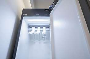 Brown Dot Hotel Gumi