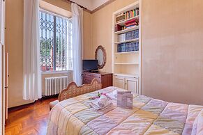 Timeless Escape Villa - Garden and Sea