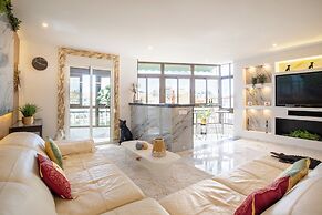 Lepanto Center Marbella 100m Of Beach