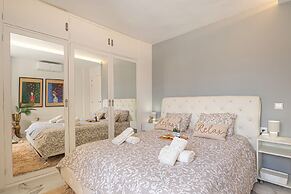 Lepanto Center Marbella 100m Of Beach