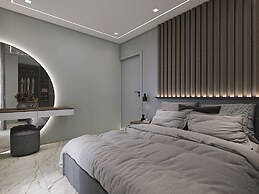 Captain Napoleon Paterakis CPN Luxurious Suites