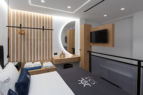 Captain Napoleon Paterakis CNP Luxurious Suites