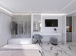 Captain Napoleon Paterakis CPN Luxurious Suites