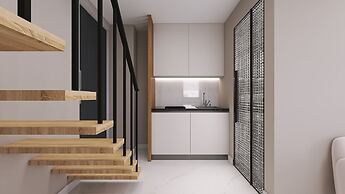 Captain Napoleon Paterakis CPN Luxurious Suites