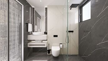 Captain Napoleon Paterakis CPN Luxurious Suites