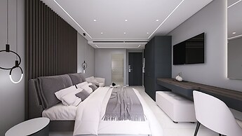 Captain Napoleon Paterakis CPN Luxurious Suites