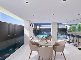 Captain Napoleon Paterakis CPN Luxurious Suites