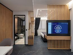Captain Napoleon Paterakis CNP Luxurious Suites