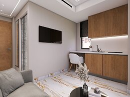 Captain Napoleon Paterakis CPN Luxurious Suites