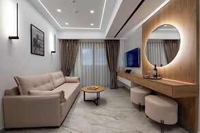 Captain Napoleon Paterakis CNP Luxurious Suites