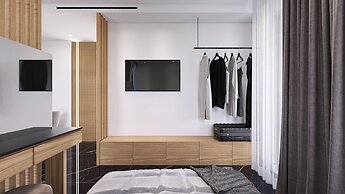 Captain Napoleon Paterakis CPN Luxurious Suites