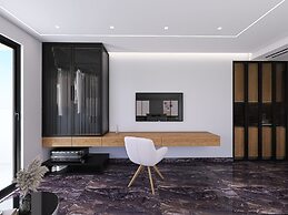 Captain Napoleon Paterakis CPN Luxurious Suites