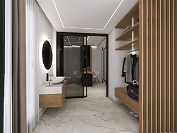 Captain Napoleon Paterakis CPN Luxurious Suites