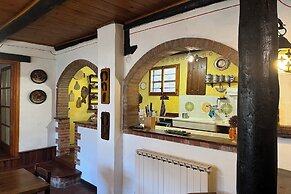 Baita Immersa Nel Verde