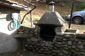 Baita Immersa Nel Verde