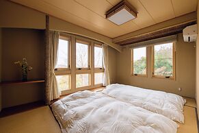 Hakone Ninotaira Cottage