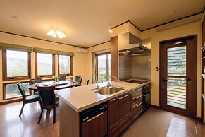 Hakone Ninotaira Cottage