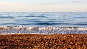 Apartment With air Conditioning, Parking and Wi-fi