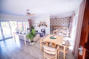 36 Alexander Guest House