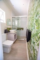 36 Alexander Guest House