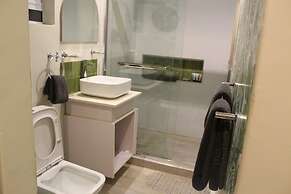 36 Alexander Guest House