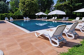 Villa Vitti's - Verona Est CAMPING