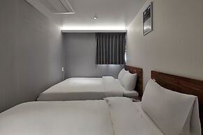 Eight Rest Hostel Jong-no