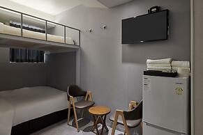 Eight Rest Hostel Jong-no