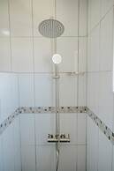 Spacious 4-bedroom Apartment 2 km From Eagle Beach - Dream Suites Arub