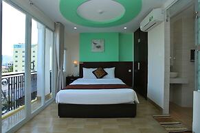 Melyna Hotel Nha Trang Beach