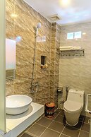 Melyna Hotel Nha Trang Beach