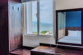 Melyna Hotel Nha Trang Beach