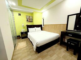 Melyna Hotel Nha Trang Beach