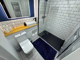 Tranquil Cambridge Getaway