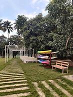 Ambik Riverside Camp And Resort